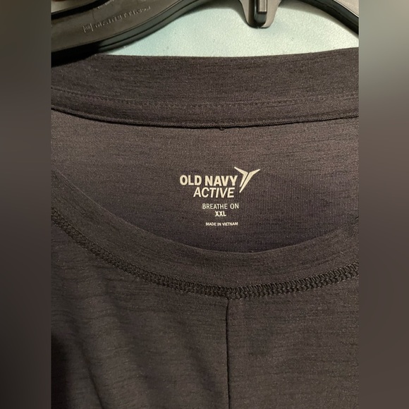 Active top - Picture 3 of 3